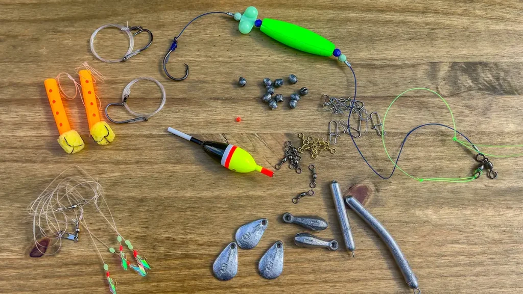 What are the Advantages of Using Fishing Bobbers And How Do You Choose the Right Ones for Your Fishing Setup?