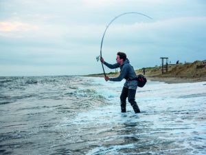 What are the Benefits of Using a Fishing Rod Caddy And How Do You Choose the Right One?